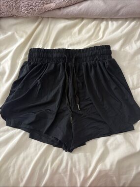 Women’s Black Elastic Waist Running Shorts